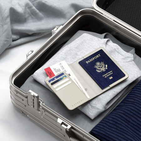 Vegan-Leather Passport Cover with Find My Sand